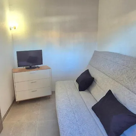 בית נופש Belle Maisonnette Au Bord De *